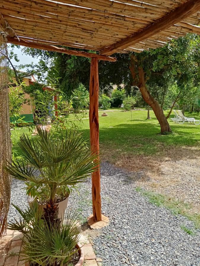 Bed and Breakfast Is Cuccus Masainas Экстерьер фото